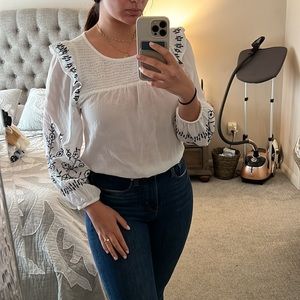 🆕 LOFT White Embroidered Blouse - Size M